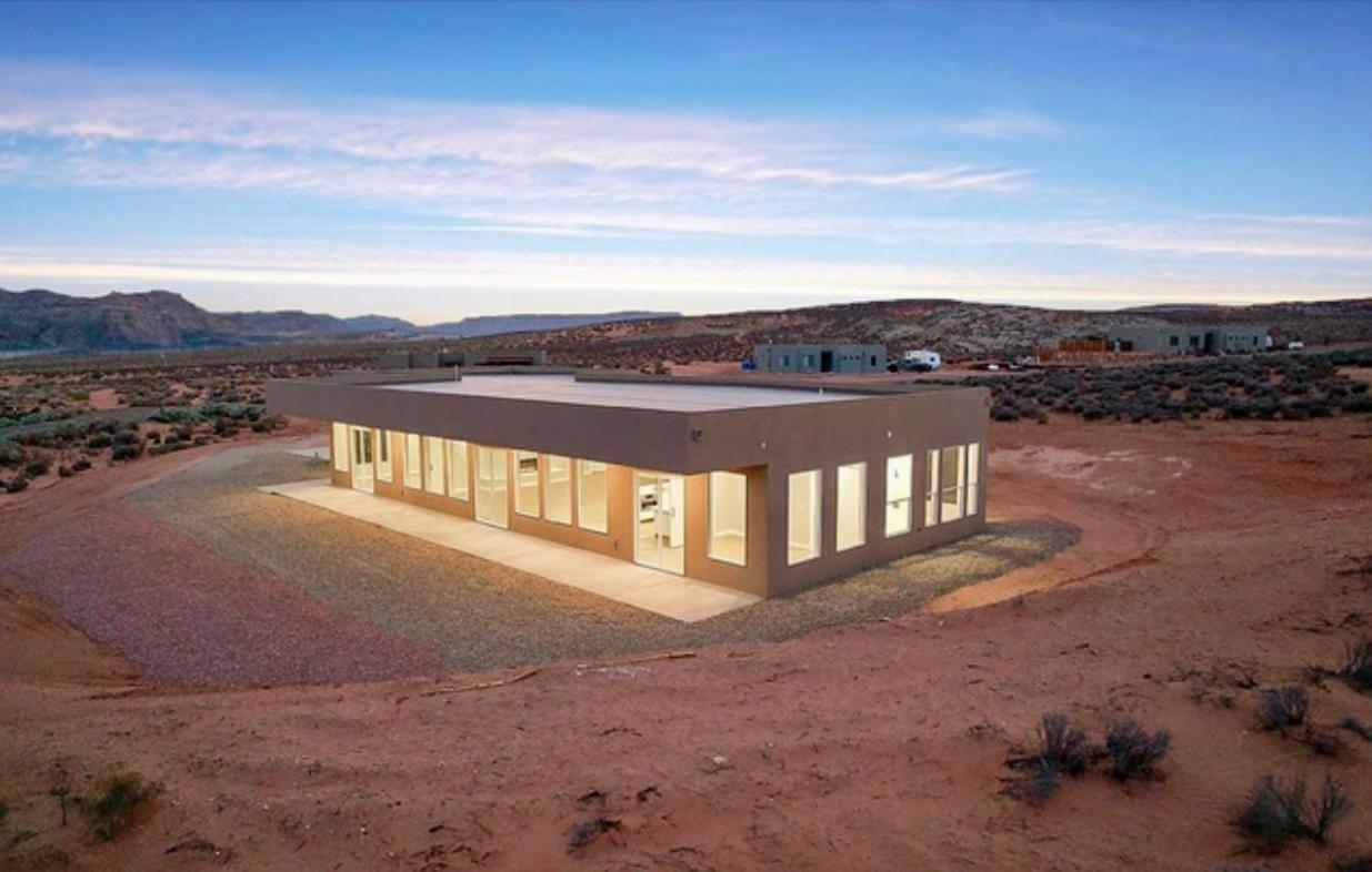Page Arizona Border Town- Grand Serenity Room With Mesa Views ビッグ・ウォーター エクステリア 写真